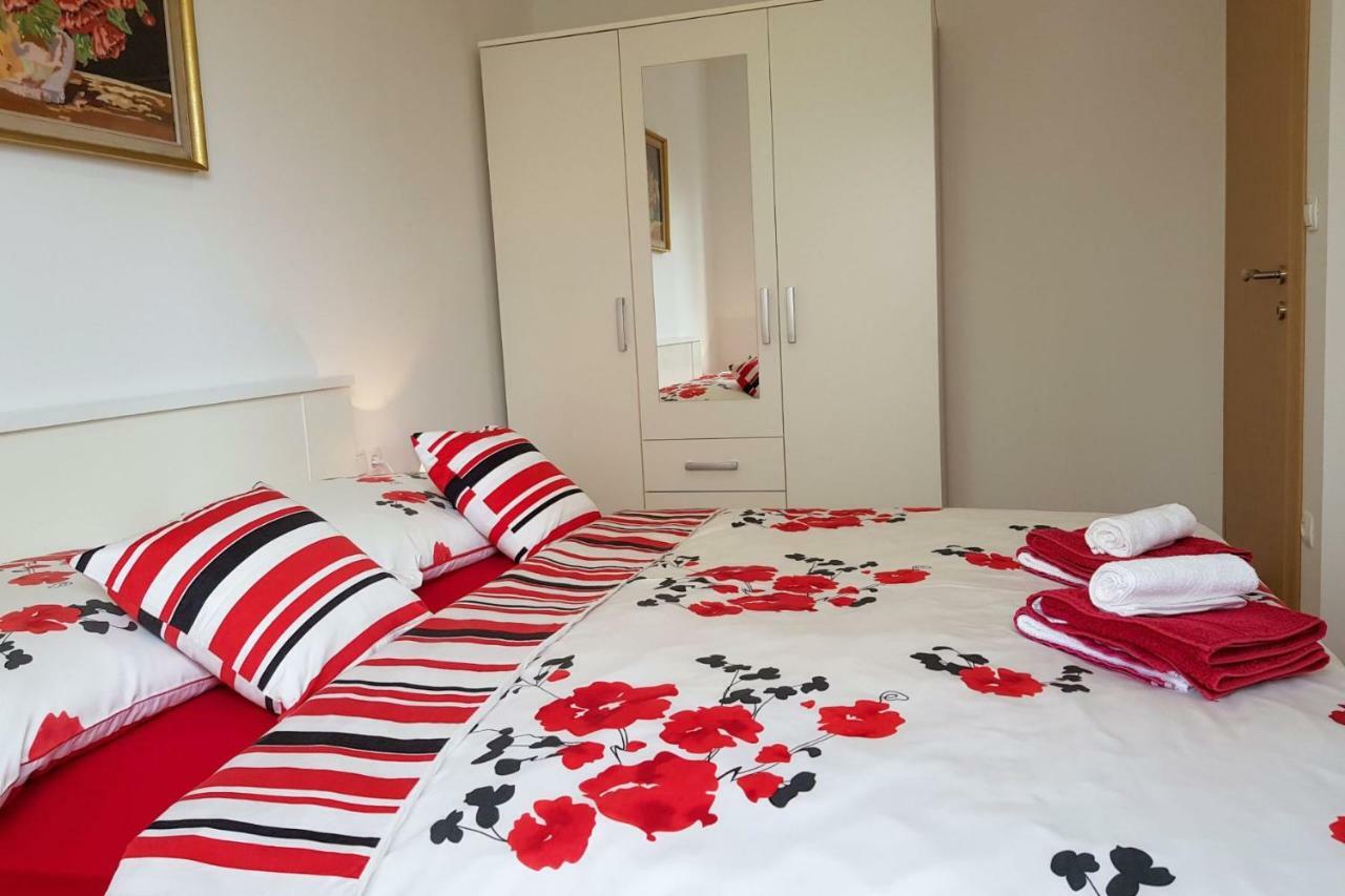 Apartments Mobine Metkovic Bagian luar foto