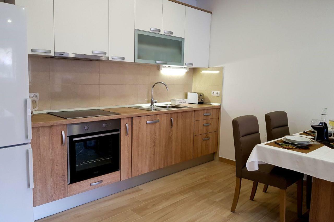 Apartments Mobine Metkovic Bagian luar foto